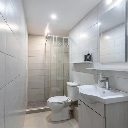 Urban Sun Apartment *
